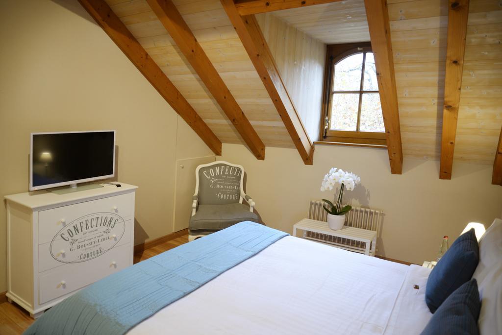 Auberge Communale De Carouge Экстерьер фото