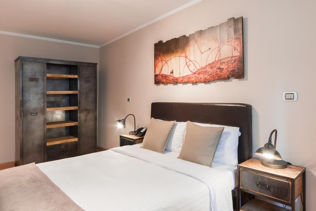 Auberge Communale De Carouge Экстерьер фото