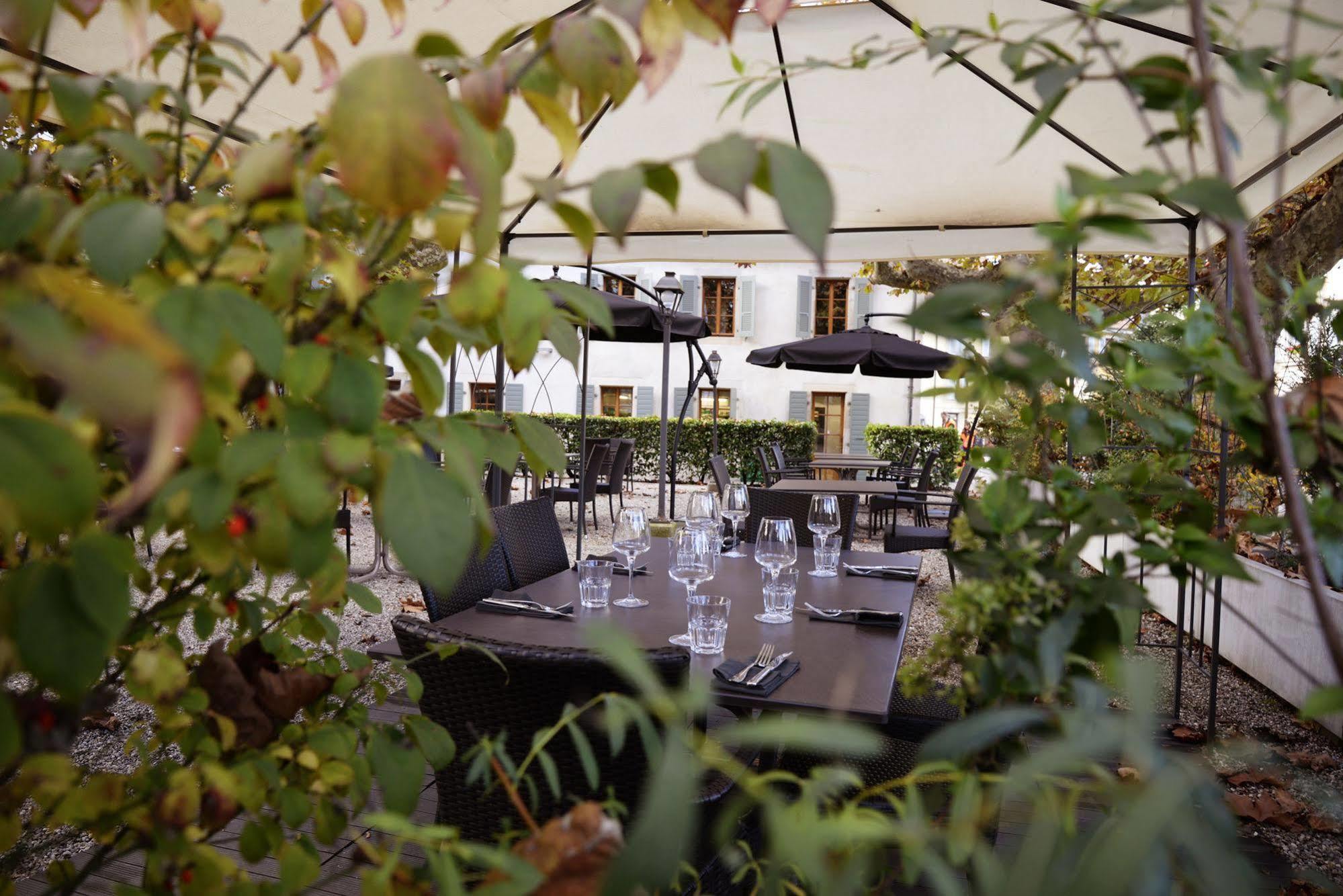 Auberge Communale De Carouge Экстерьер фото